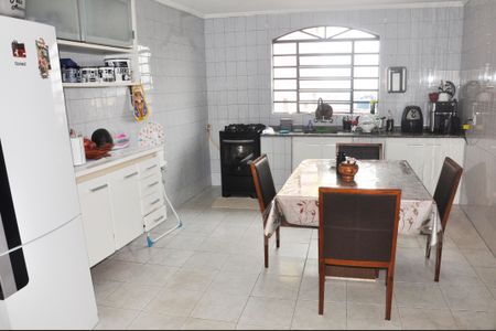 Casa à venda com 470m², 3 quartos e 2 vagasDetalhe - Cozinha