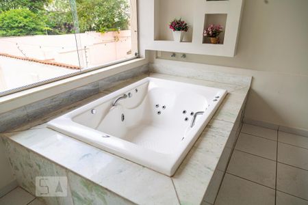 Casa para alugar com 400m², 6 quartos e sem vagabanheiro suite