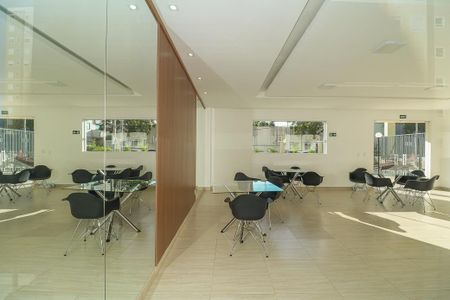 Apartamento à venda com 45m², 2 quartos e 1 vagaÁrea comum - Salão de festas