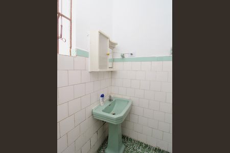 Casa para alugar com 70m², 2 quartos e 1 vagaBanheiro