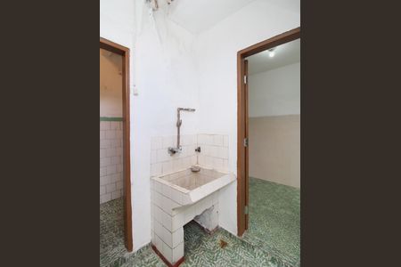 Casa para alugar com 70m², 2 quartos e 1 vagaÁrea de Serviço