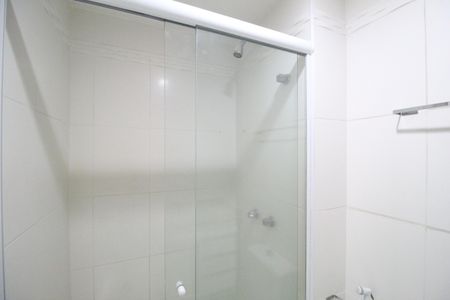 Apartamento à venda com 81m², 3 quartos e 2 vagasBanheiro da suíte