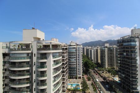 Apartamento à venda com 81m², 3 quartos e 2 vagasSala - Varanda