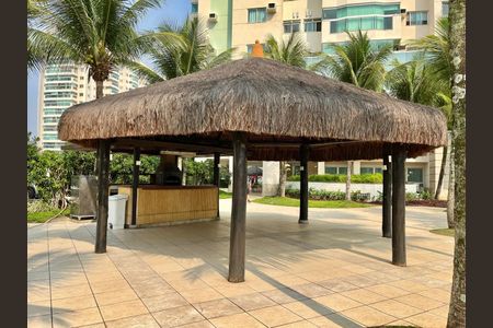 Apartamento à venda com 81m², 3 quartos e 2 vagas Apartamento à venda com 81m², 3 quartos e 2 vagasÁrea comum - Churrasqueira