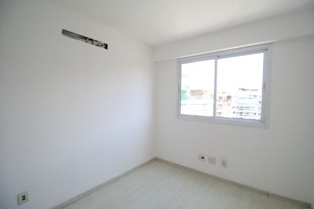 Apartamento à venda com 81m², 3 quartos e 2 vagasQuarto 2
