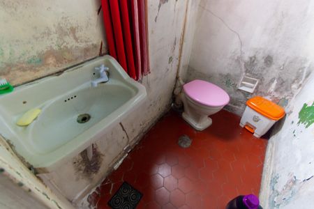 Casa à venda com 296m², 4 quartos e 1 vagaCasa 2 - Banheiro