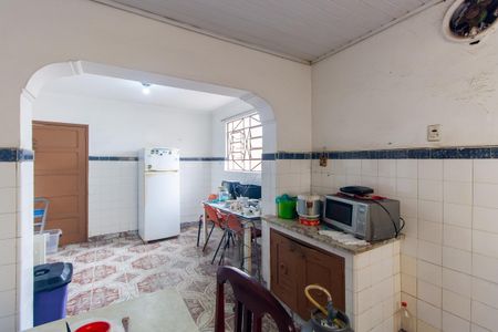 Casa à venda com 296m², 4 quartos e 1 vagaCozinha