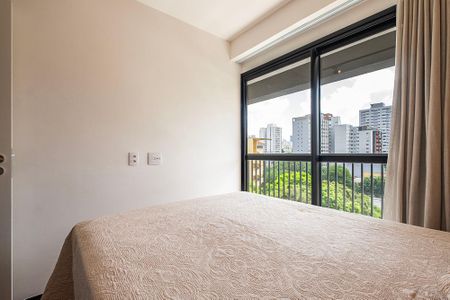 Studio para alugar com 33m², 1 quarto e 1 vaga Studio para alugar com 33m², 1 quarto e 1 vagaQuarto