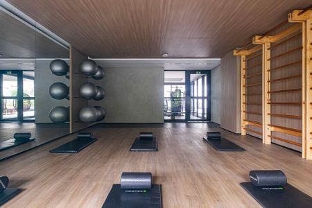 Studio para alugar com 33m², 1 quarto e 1 vaga Studio para alugar com 33m², 1 quarto e 1 vagaÁrea comum - Academia