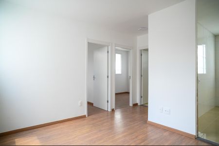 Apartamento para alugar com 42m², 2 quartos e sem vaga Apartamento para alugar com 42m², 2 quartos e sem vagaSala