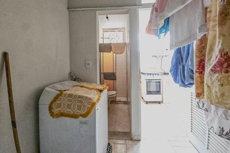 Apartamento para alugar com 130m², 3 quartos e 1 vagaÁrea de Serviço