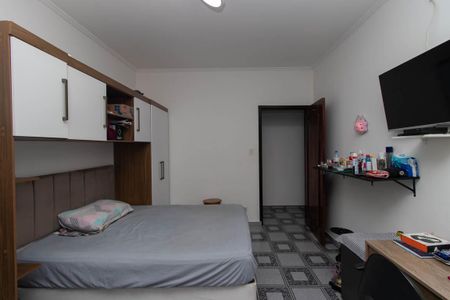 Casa à venda com 205m², 4 quartos e 3 vagas Casa à venda com 205m², 4 quartos e 3 vagasQuarto 1