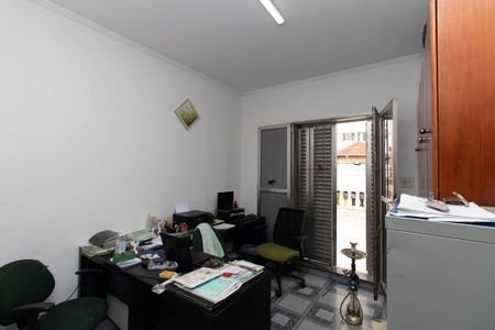 Casa à venda com 205m², 4 quartos e 3 vagas Casa à venda com 205m², 4 quartos e 3 vagasQuarto 2