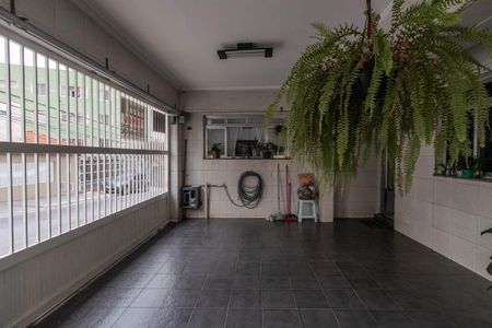 Casa à venda com 205m², 4 quartos e 3 vagas Casa à venda com 205m², 4 quartos e 3 vagasGaragem