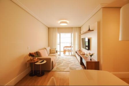 Apartamento à venda com 100m², 3 quartos e 2 vagasSala