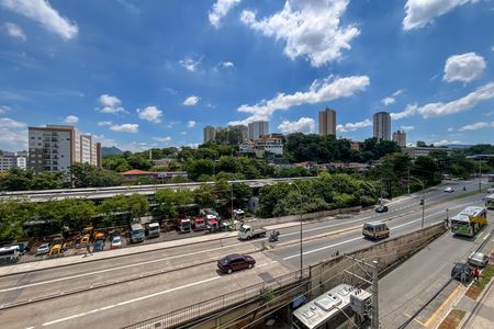 Apartamento à venda com 34m², 2 quartos e sem vaga Apartamento à venda com 34m², 2 quartos e sem vagaVista