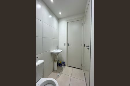 Apartamento à venda com 34m², 2 quartos e sem vaga Apartamento à venda com 34m², 2 quartos e sem vagaBanheiro