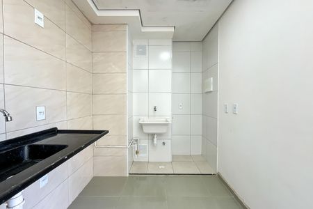 Apartamento à venda com 34m², 2 quartos e sem vaga Apartamento à venda com 34m², 2 quartos e sem vagaCozinha e Área de Serviço