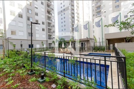 Apartamento à venda com 34m², 2 quartos e sem vaga Apartamento à venda com 34m², 2 quartos e sem vagaPiscina