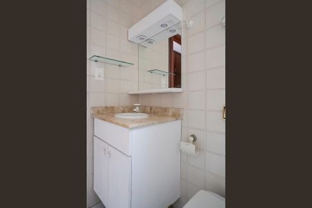Apartamento para alugar com 105m², 3 quartos e 1 vagaBanheiro da suíte