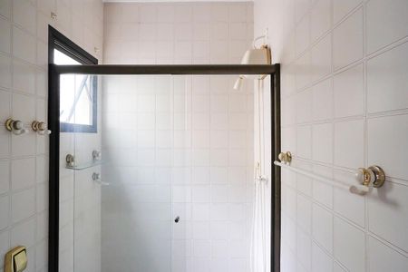 Apartamento para alugar com 105m², 3 quartos e 1 vagaBanheiro da suíte