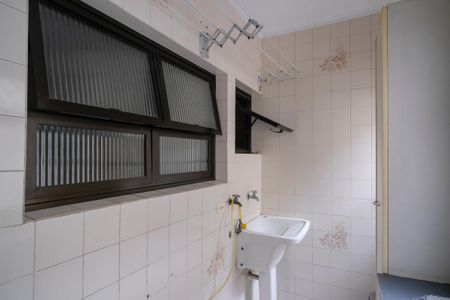 Apartamento para alugar com 105m², 3 quartos e 1 vagaÁrea de serviço