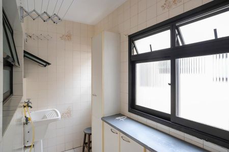 Apartamento para alugar com 105m², 3 quartos e 1 vagaÁrea de serviço