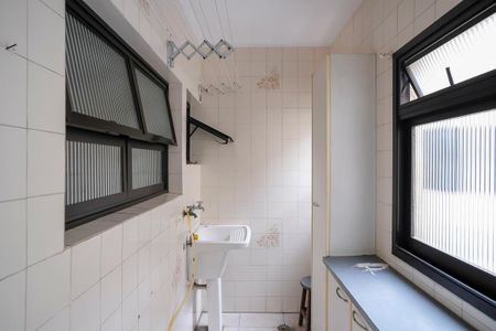 Apartamento para alugar com 105m², 3 quartos e 1 vagaÁrea de serviço