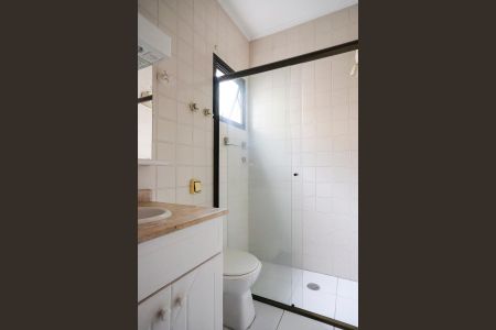 Apartamento para alugar com 105m², 3 quartos e 1 vagaBanheiro da suíte