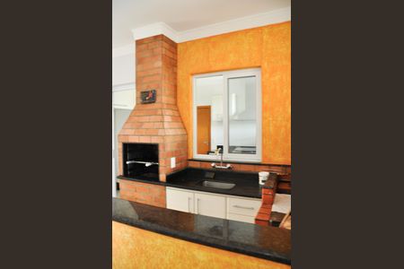 Casa de condomínio para alugar com 220m², 4 quartos e 4 vagas Casa de condomínio para alugar com 220m², 4 quartos e 4 vagasÁrea gourmet