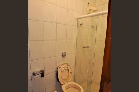 Casa de condomínio para alugar com 220m², 4 quartos e 4 vagas Casa de condomínio para alugar com 220m², 4 quartos e 4 vagasBanheiro 5 (área externa)