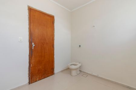 Casa à venda com 252m², 4 quartos e 2 vagasBanheiro da Suíte