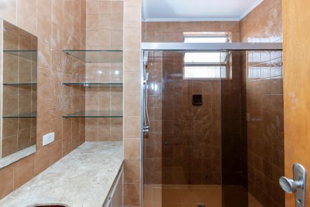 Casa à venda com 252m², 4 quartos e 2 vagasBanheiro