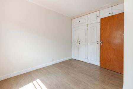 Casa à venda com 252m², 4 quartos e 2 vagasQuarto 1