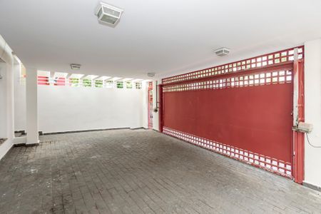 Casa à venda com 252m², 4 quartos e 2 vagasGaragem