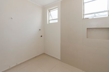 Casa à venda com 252m², 4 quartos e 2 vagasBanheiro da Suíte