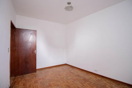 Casa para alugar com 212m², 4 quartos e 4 vagas Casa para alugar com 212m², 4 quartos e 4 vagasQuarto 3