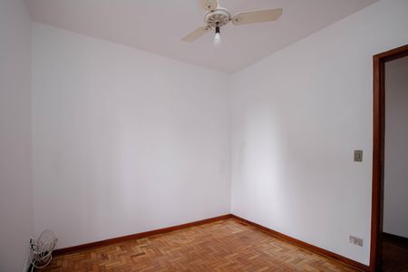 Casa para alugar com 212m², 4 quartos e 4 vagas Casa para alugar com 212m², 4 quartos e 4 vagasQuarto 3