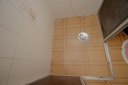 Casa para alugar com 212m², 4 quartos e 4 vagas Casa para alugar com 212m², 4 quartos e 4 vagasBanheiro