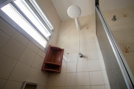 Casa para alugar com 212m², 4 quartos e 4 vagas Casa para alugar com 212m², 4 quartos e 4 vagasBanheiro