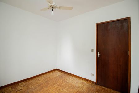 Casa para alugar com 212m², 4 quartos e 4 vagas Casa para alugar com 212m², 4 quartos e 4 vagasQuarto 3