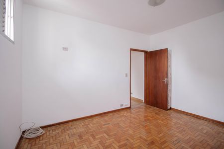 Casa para alugar com 212m², 4 quartos e 4 vagas Casa para alugar com 212m², 4 quartos e 4 vagasQuarto 3