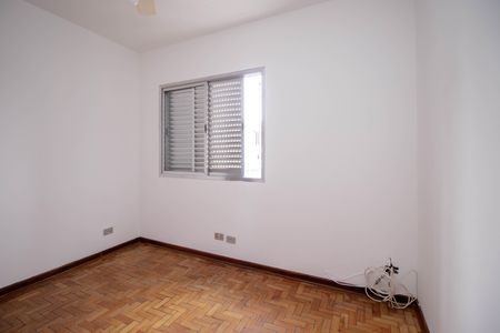 Casa para alugar com 212m², 4 quartos e 4 vagas Casa para alugar com 212m², 4 quartos e 4 vagasQuarto 2