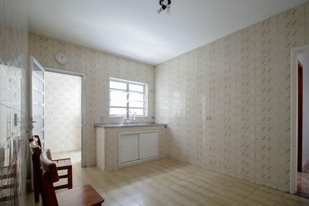 Casa para alugar com 212m², 4 quartos e 4 vagas Casa para alugar com 212m², 4 quartos e 4 vagasCozinha