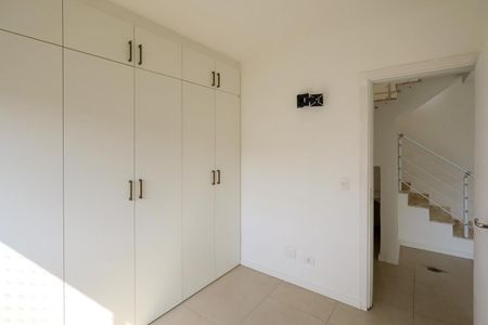 Apartamento à venda com 60m², 1 quarto e 1 vagaQuarto