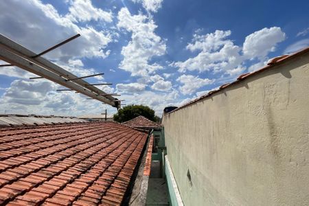 Casa à venda com 200m², 3 quartos e 4 vagasVista - Área de serviço