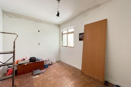 Casa à venda com 200m², 3 quartos e 4 vagasQuarto 1