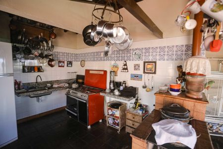 Apartamento à venda com 265m², 4 quartos e 4 vagas Apartamento à venda com 265m², 4 quartos e 4 vagasÁrea Gourmet