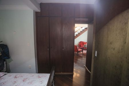 Apartamento à venda com 265m², 4 quartos e 4 vagas Apartamento à venda com 265m², 4 quartos e 4 vagasQuarto 2