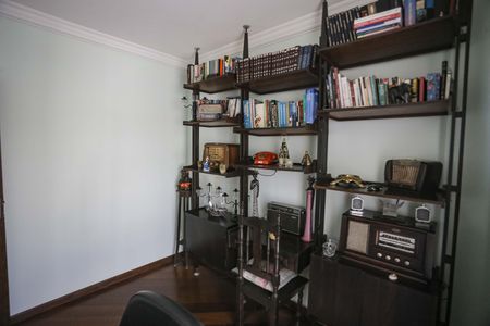 Apartamento à venda com 265m², 4 quartos e 4 vagas Apartamento à venda com 265m², 4 quartos e 4 vagasQuarto 4/Escritório